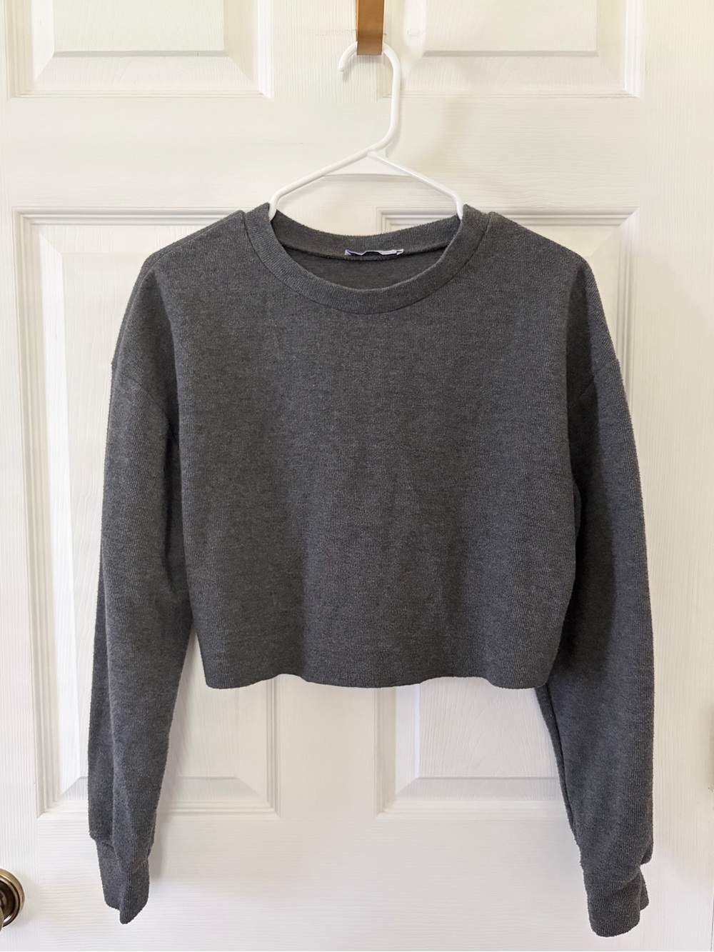 Zara Charcoal Cropped Crewneck Sweatshirt